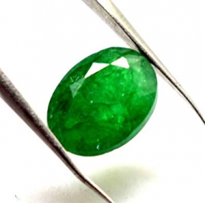 Emerald Gemstone offer the energies of the planet Mercury