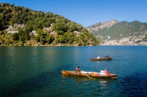 Let’s discover the beauty of Nainital