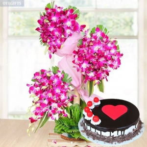 Anniversary Flowers Online Delivery in India - OyeGifts