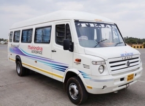 15 seater minibus hire in Bangalore at 18rs per KM 