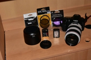 Nikon D750/Canon EOS 7D mark ll /Sony a7RII Alpha