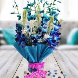 OyeGifts - Send Flowers Online To Indore