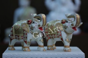Animal Statues & Showpiece Online In India