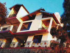 Guest House in Ranikhet - Meraki Homestay