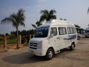 12 Seater Tempo Traveller Rent - Book 12 Seater Tempo Travel