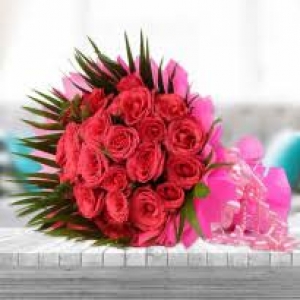 YuvaFlowers - Send Floral Gifts Online In Faridabad