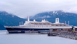 Book Luxury Alaska Cruise Holiday Tours