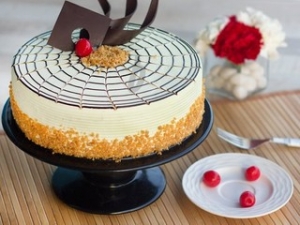 Send Delicious Cakes to Kanpur via Bakingo