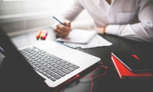 GRAPHIC DESIGN - Top Graphic designing company for innovativ