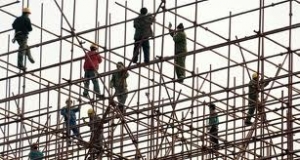 Scaffolding Services With Erection
