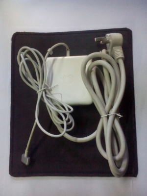  MagSafe Power Adaptor for sell only for Rs 2500/-