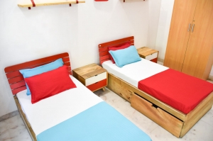 Coliving PG in Ahmedabad for Boys, Girls and Couples 