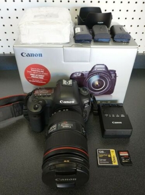 Canon 5D Mark 4 With Lens and Accessories